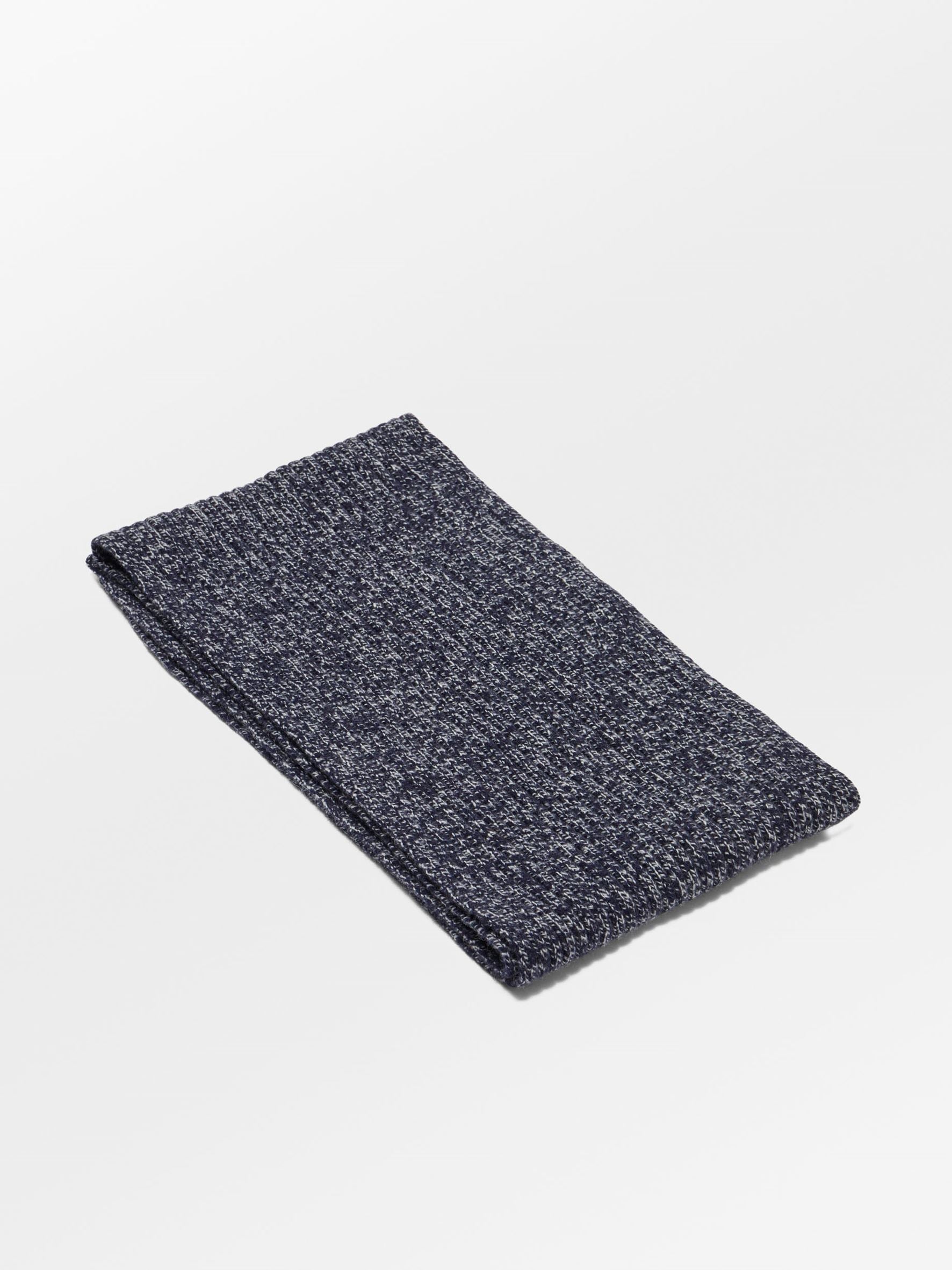 Cashrino Twisted Scarf OneSize BeckSöndergaard