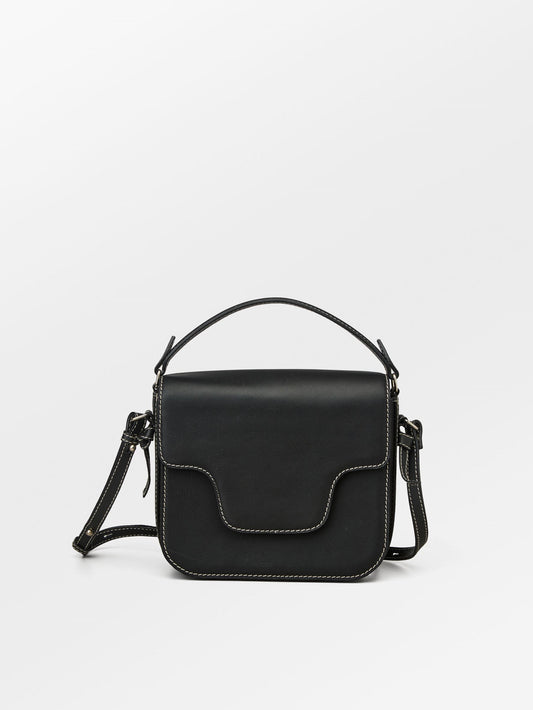 Glossy Iris Leather Crossbody Bag - Black OneSize BeckSöndergaard