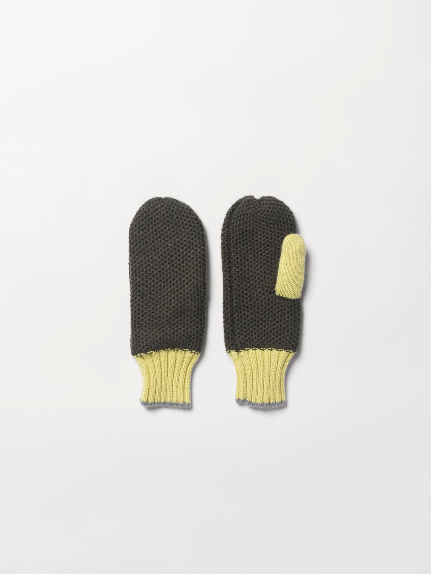 Contrast Emmer Mittens Clothing BeckSöndergaard