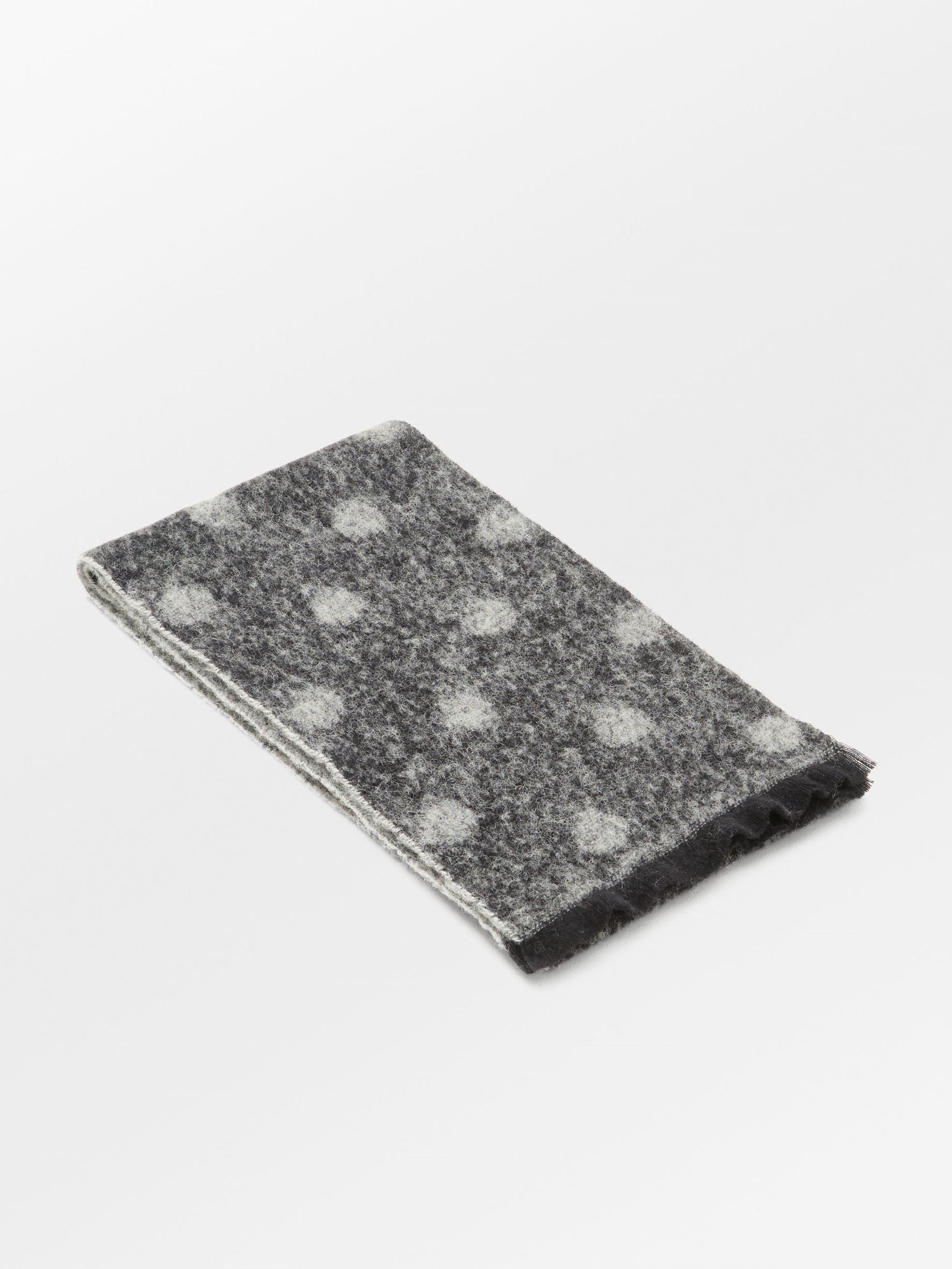 Dotia Wool Scarf OneSize BeckSöndergaard